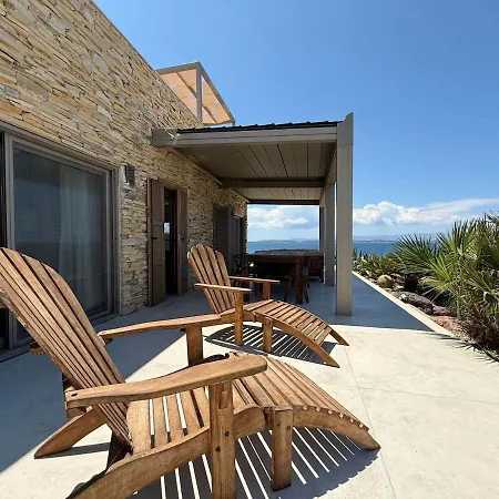 Beachfront House In çeşme * Emin Sitesi